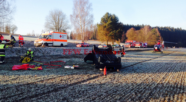 Einsatz bei Krummennaab - Verkehrsunfall